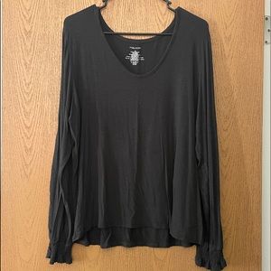 maurice’s flutter sleeve v-neck top